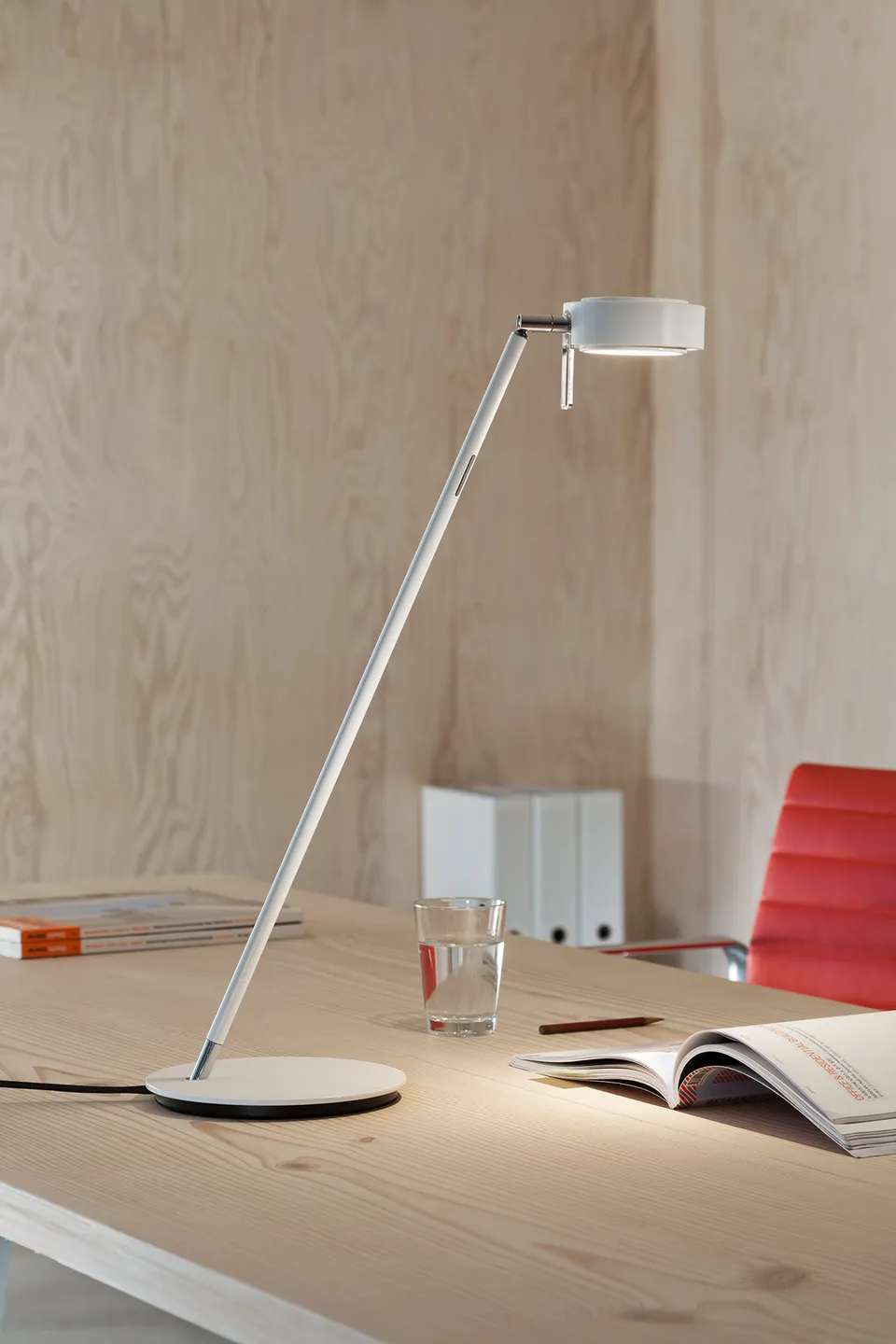 mawa-pure-1-arbeitsleuchte-led-mit-gelenk image 1