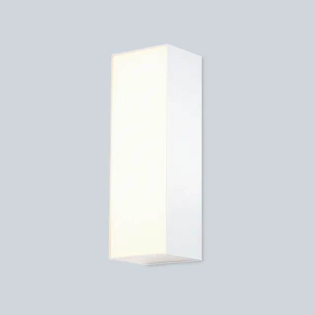 mawa-messing-led-ip44-wandleuchte-messing-hochglanzpoliert image 1