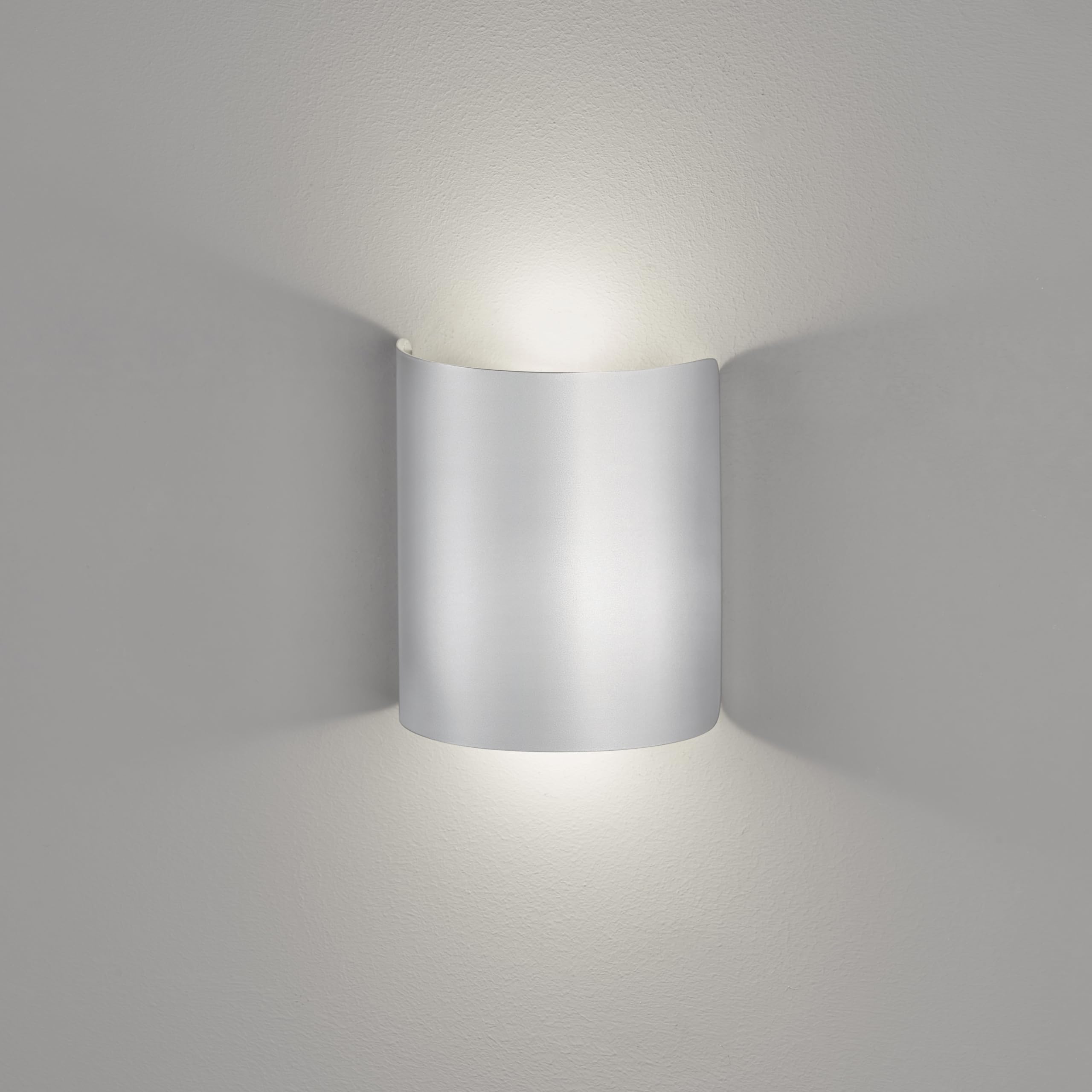 fischer-honsel-halv-wandleuchte-silberfarben-up-down-led image 2