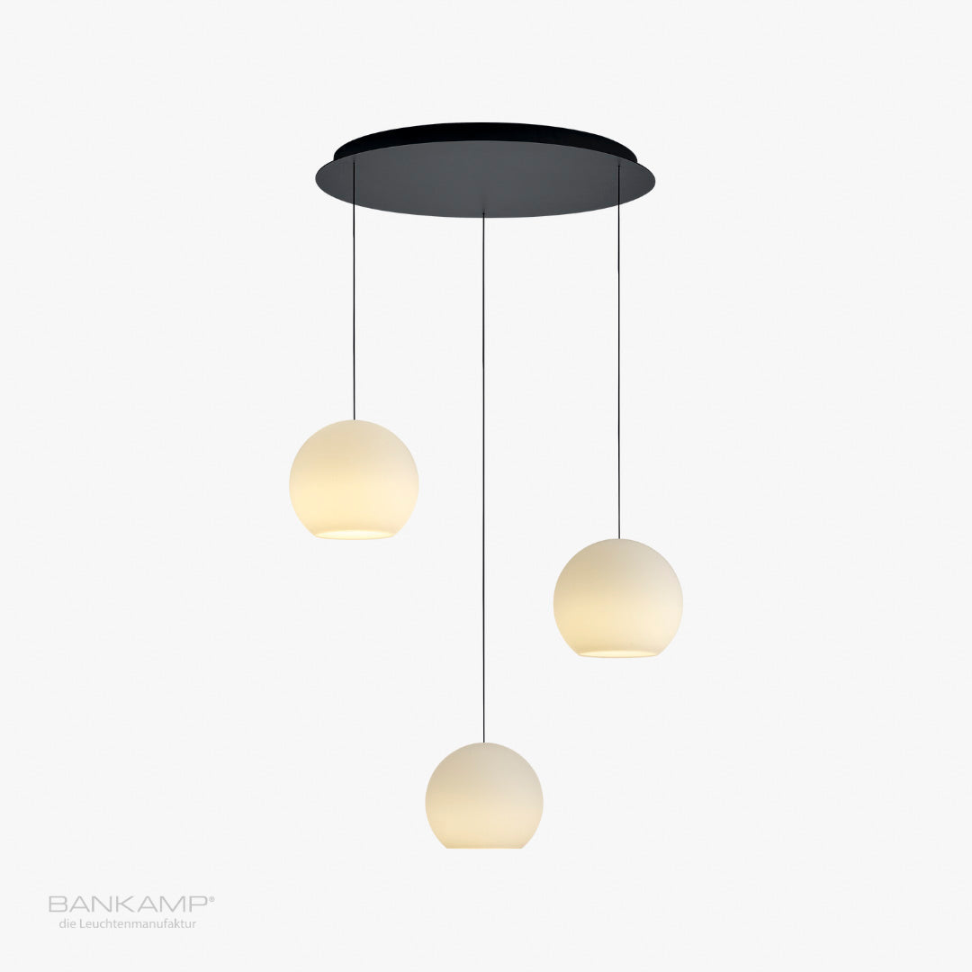 bankamp-globe-3er-pendelleuchte-wei-es-glas-dimmbar image 2