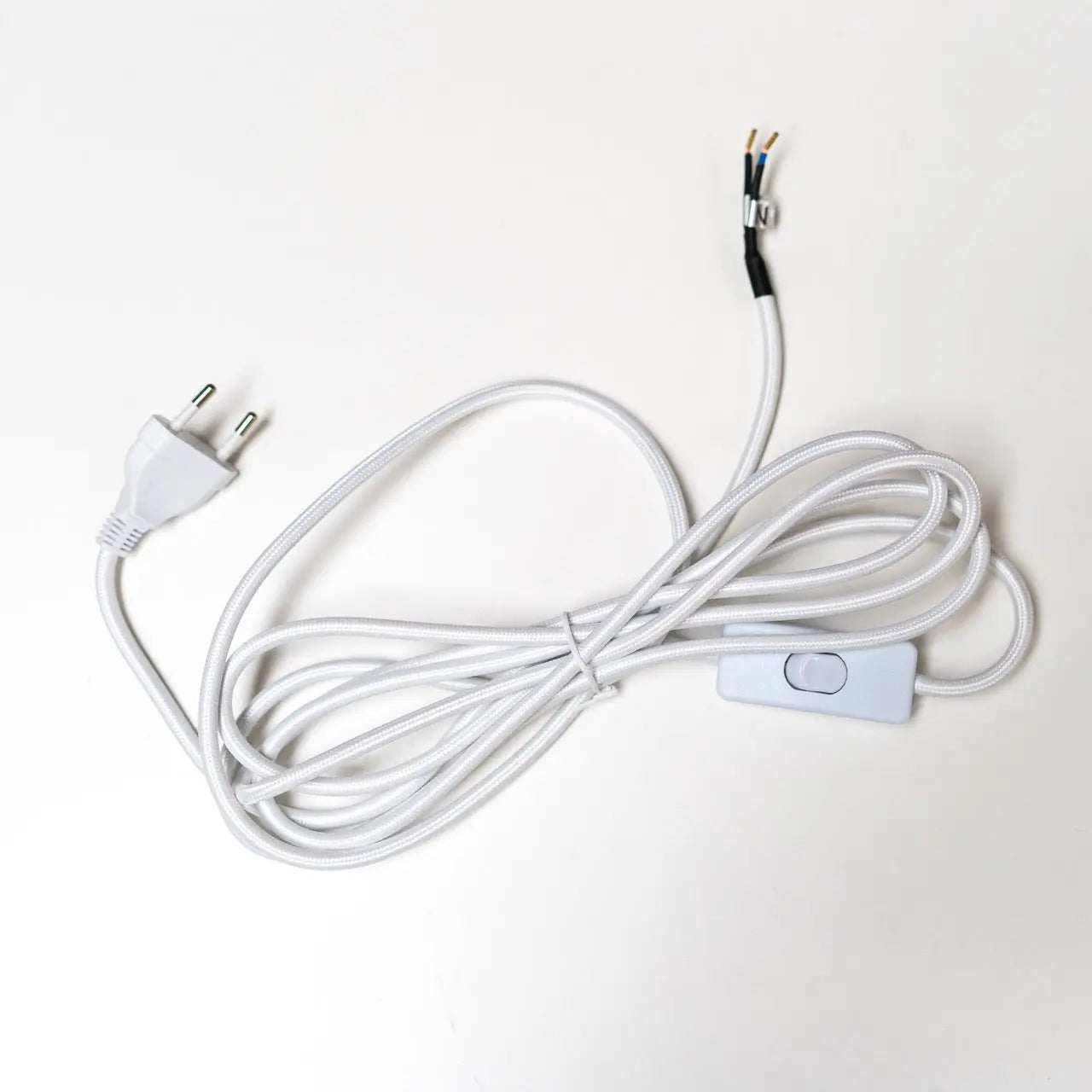 gofurnit-textilkabel-wei-schwarz-mit-stecker-kippschalter image 4