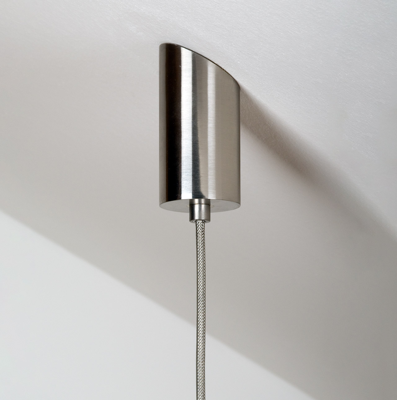 mawa-spezialbaldachin-f-r-schr-ge-und-sonderdecken-ma-anfertigung image 1