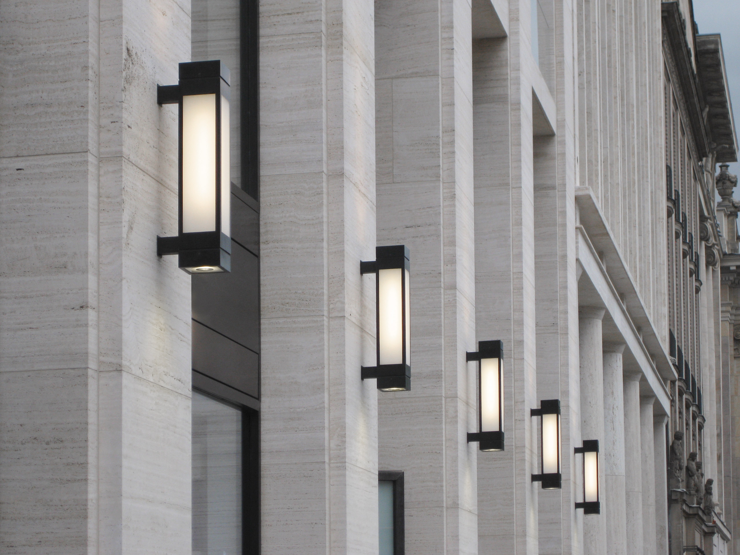 mawa-unter-den-linden-2-led-au-enleuchte image 1